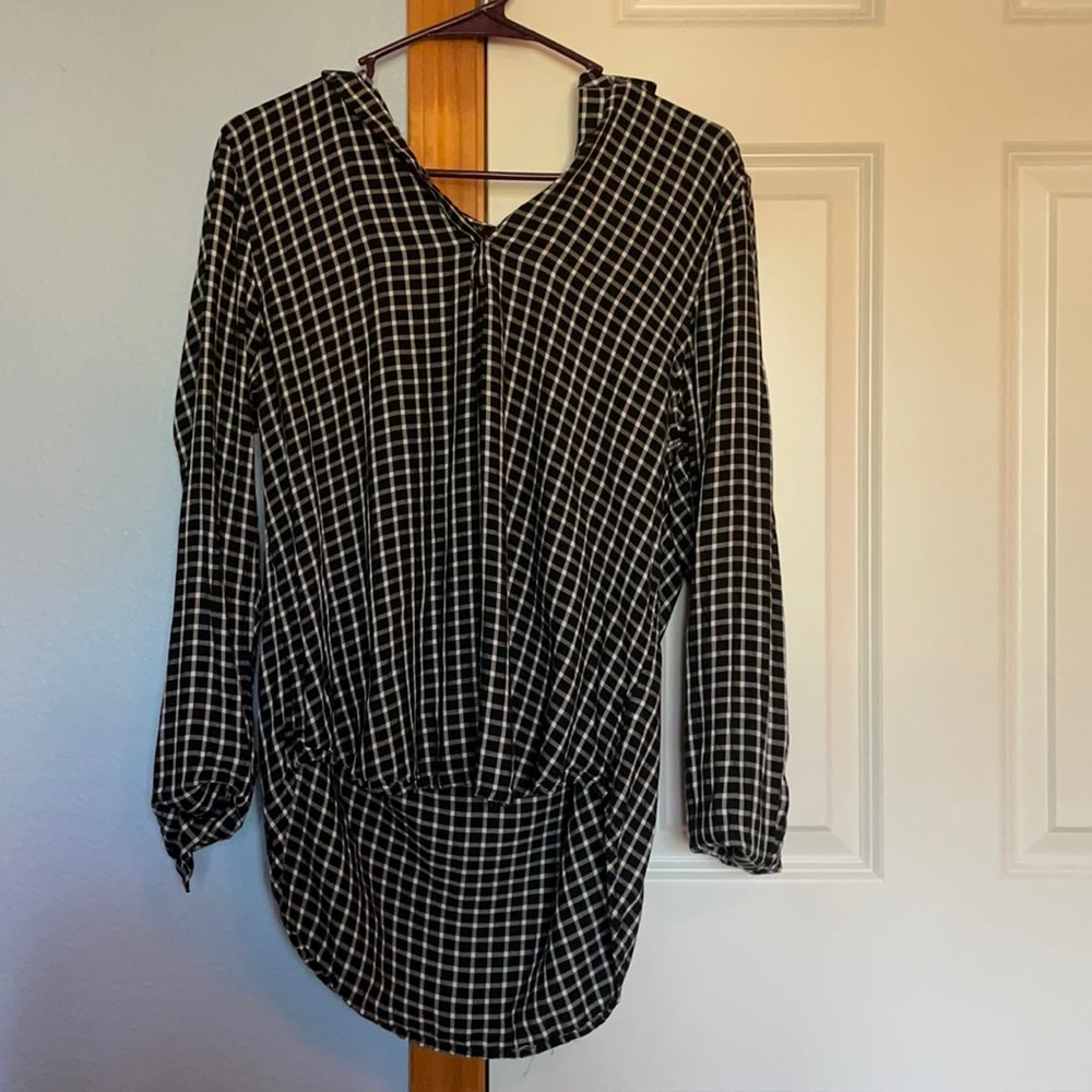 Dip, Size Large, Plaid Blouse